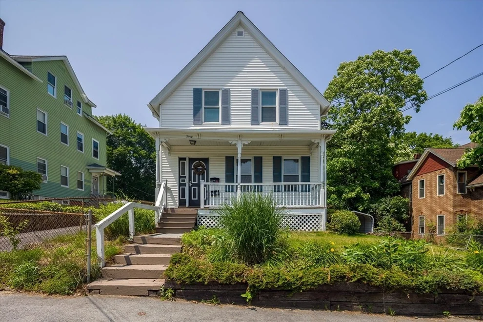 Unit for sale at 30 Whipple St, Worcester, MA 01607