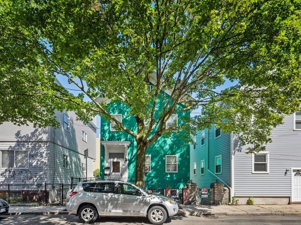 Unit for sale at 38 Hunting Street, Cambridge, MA 02141