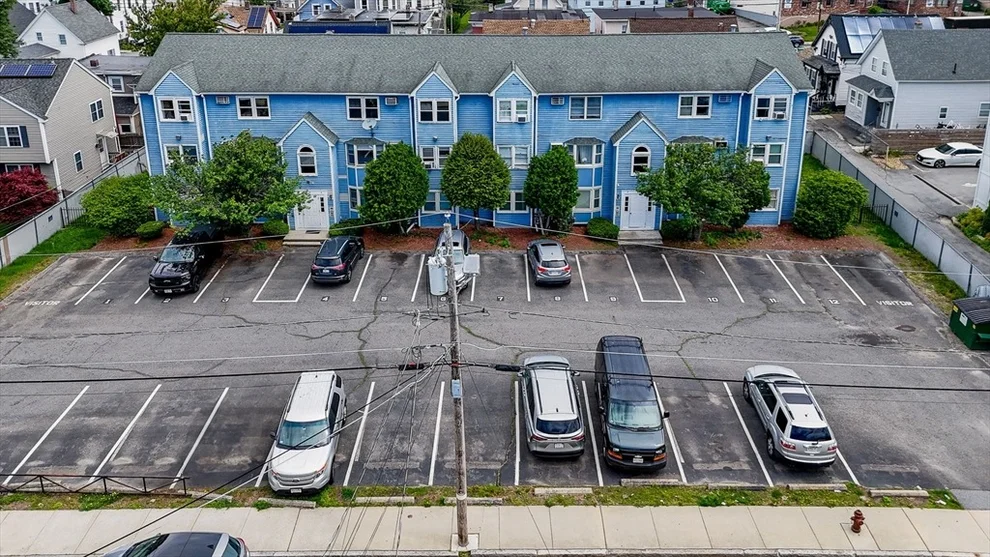 Unit for sale at 45 W 3rd Street, Lowell, MA 01850
