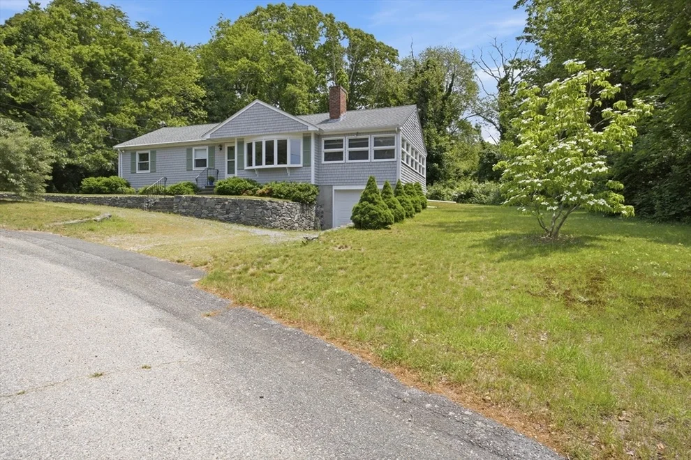 Unit for sale at 31 Clearwater Dr, Plymouth, MA 02360