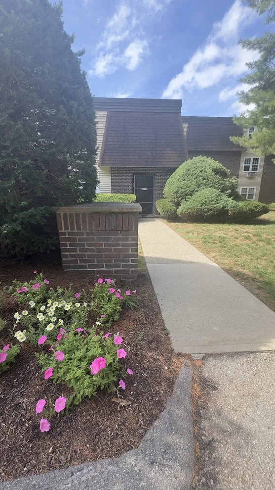 Unit for sale at 180 Main St, Bridgewater, MA 02324