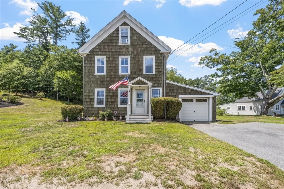 Unit for sale at 369 Mattakeesett St, Pembroke, MA 02359