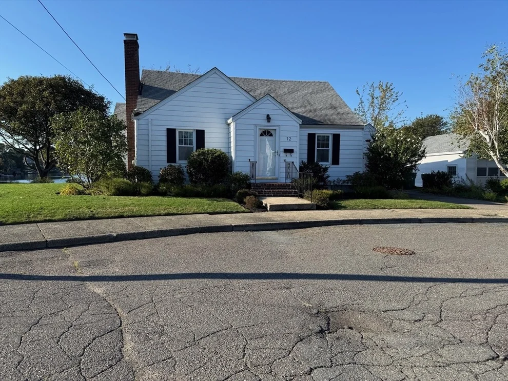 Unit for sale at 12 Pond View Rd, Lynn, MA 01904