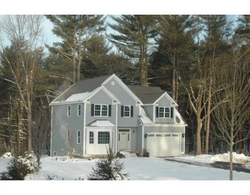 Unit for sale at 3 Taylor Lane, Chelmsford, MA 01824