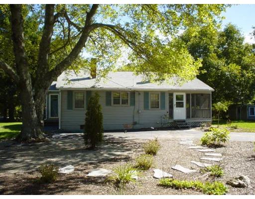 Unit for sale at 106 N Grove St, Middleboro, MA 02346