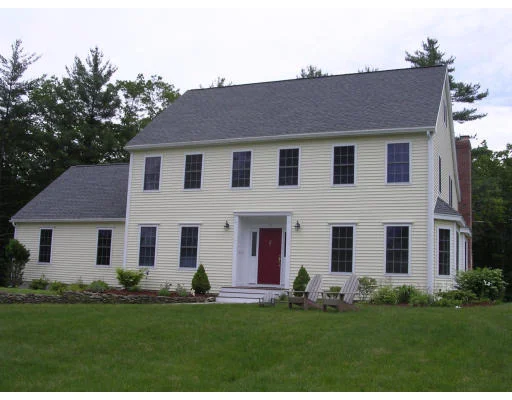 Unit for sale at 72 Grist Mill Rd, Littleton, MA 01460