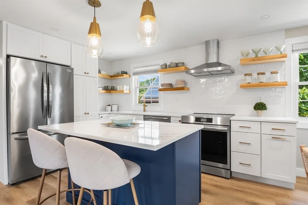 Unit for sale at 5 Field Rd, Gloucester, MA 01930