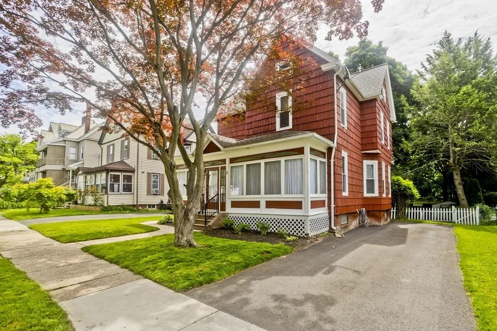 Unit for sale at 86 Sycamore St, Holyoke, MA 01040
