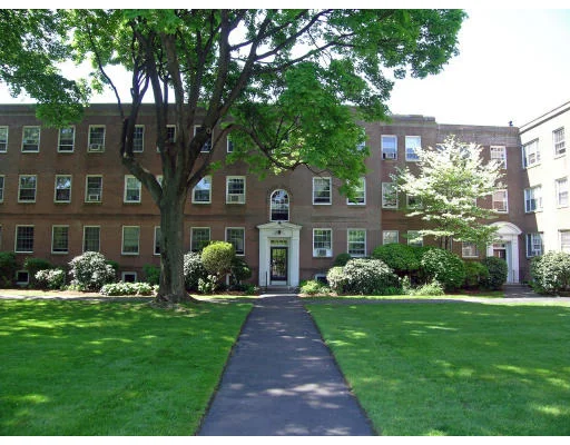 Unit for sale at 44 Browne St, Brookline, MA 02446