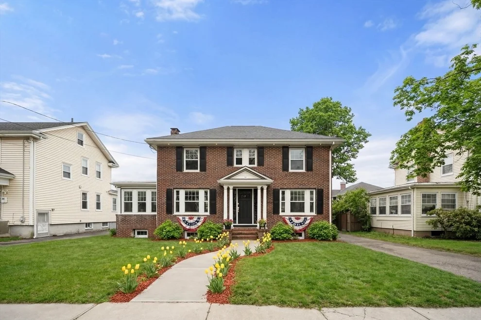 Unit for sale at 228 Atlantic St, Quincy, MA 02171