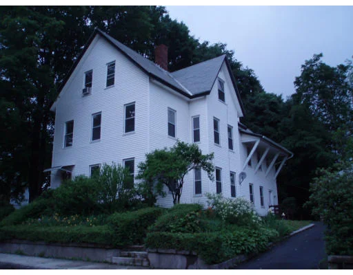 Unit for sale at 14 Kingsbury St, Worcester, MA 01610