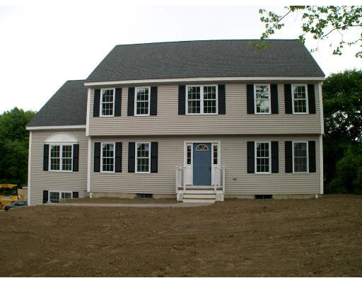 Unit for sale at 118 Willow Street, Acton, MA 01720