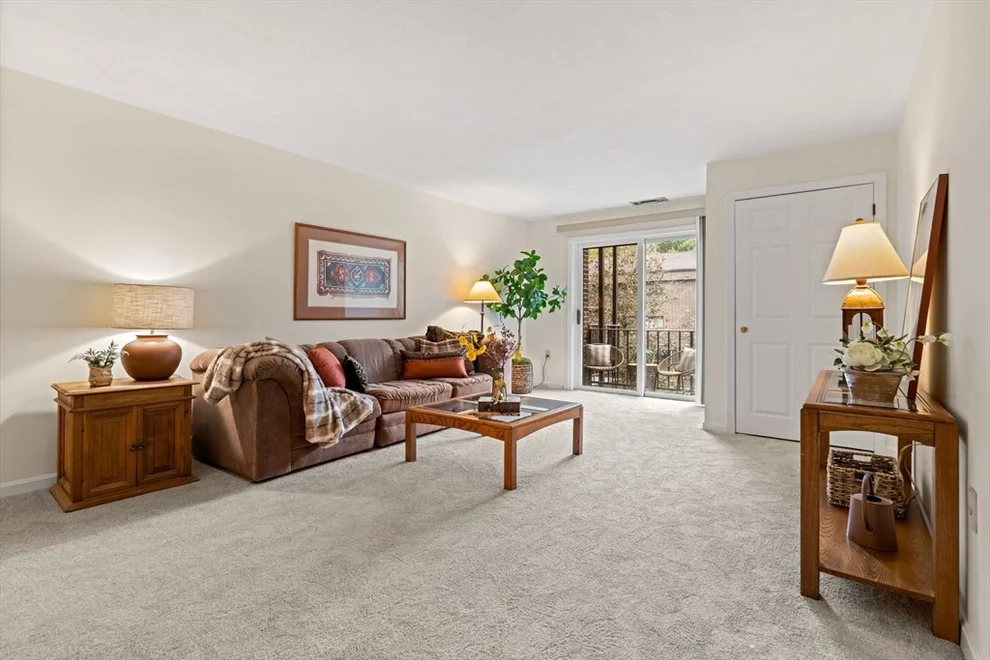 Unit for sale at 7 Ledgewood Way, Peabody, MA 01960