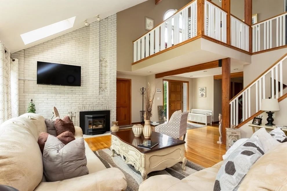 Unit for sale at 3 Abby Ln, Mattapoisett, MA 02739