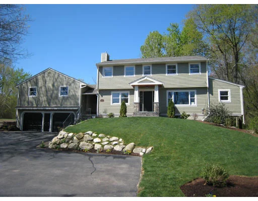 Unit for sale at 7 Goodmans Hill Road, Sudbury, MA 01776