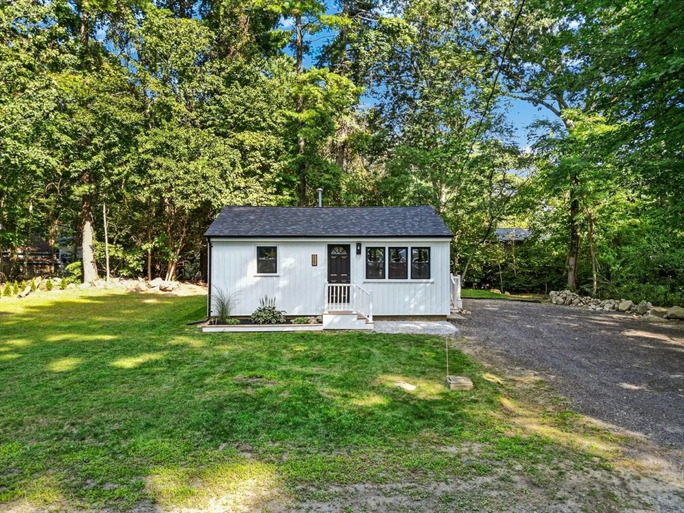 Unit for sale at 11 Fifth Ave, Lakeville, MA 02347