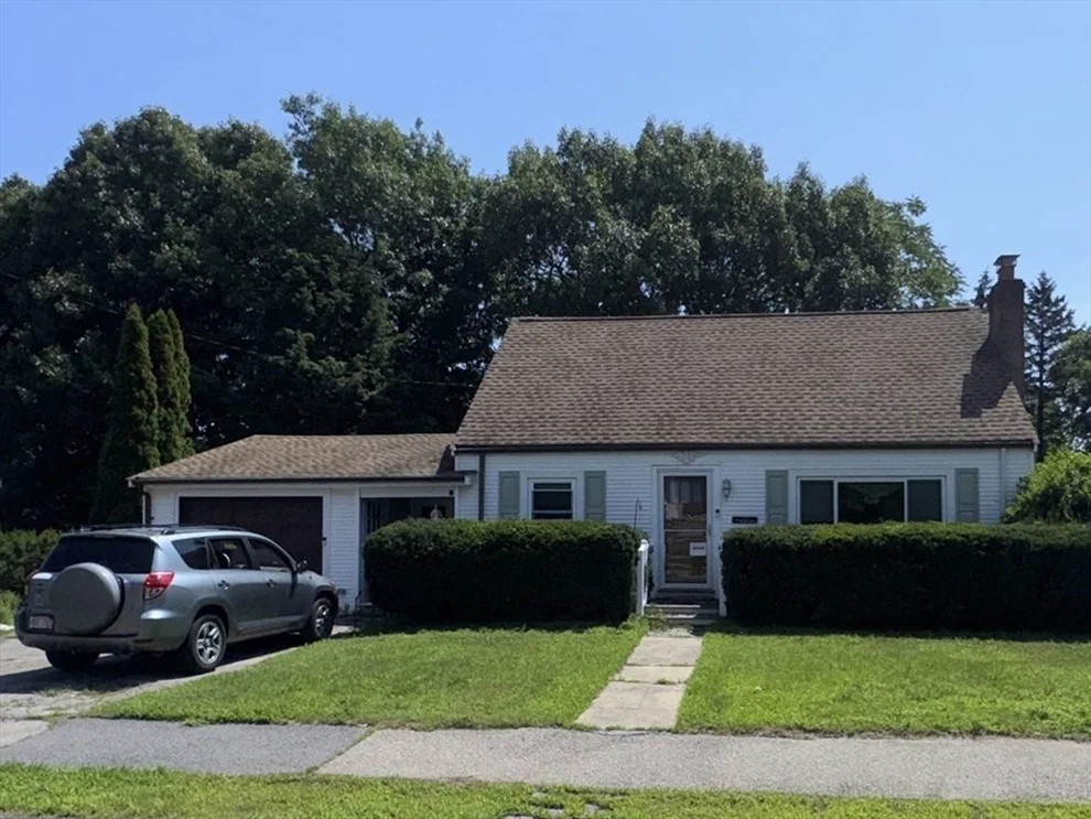 Unit for sale at 115 Eastwood Circuit, Boston, MA 02132