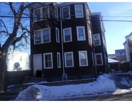 Unit for sale at 355 Lynn, Malden, MA 02148