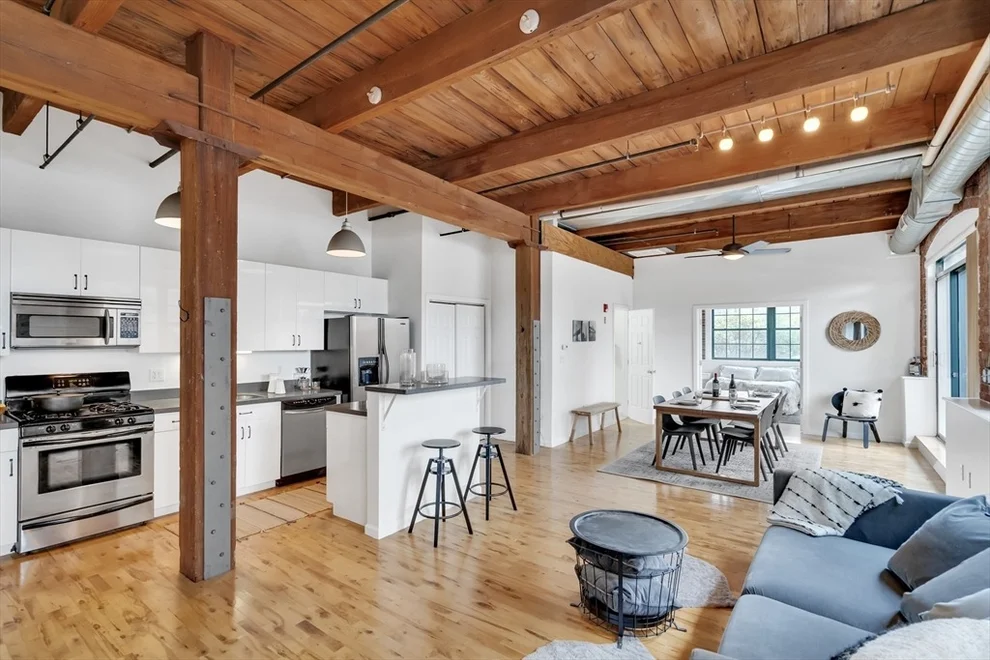 210 Broadway