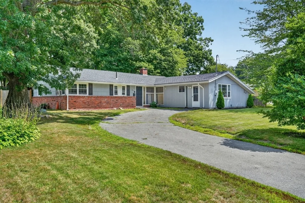 Unit for sale at 223 Elsie Rd, Brockton, MA 02302