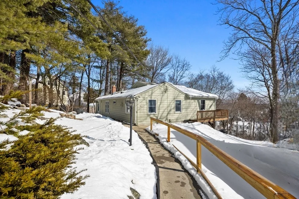 Unit for sale at 43 Woodside Ln, Arlington, MA 02474