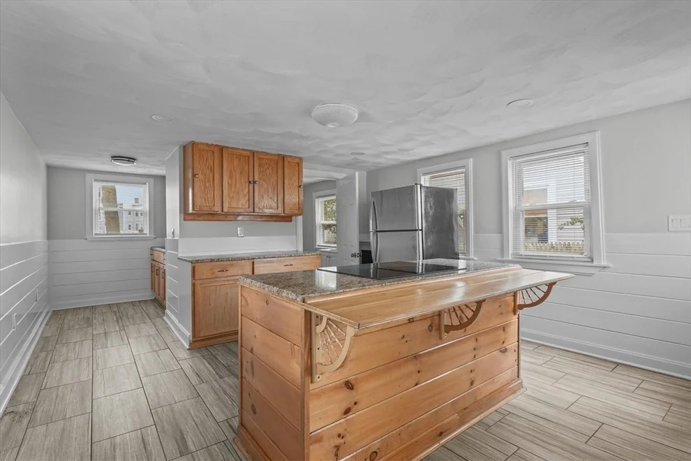 Unit for sale at 134 High St, Haverhill, MA 01832