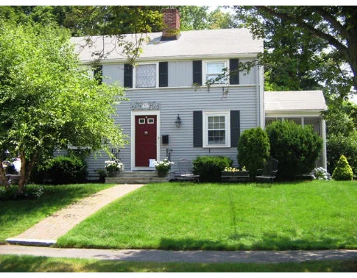 Unit for sale at 87 Norwich Cir, Medford, MA 02155