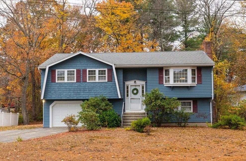 Unit for sale at 6 Kohlrausch Ave, Billerica, MA 01862