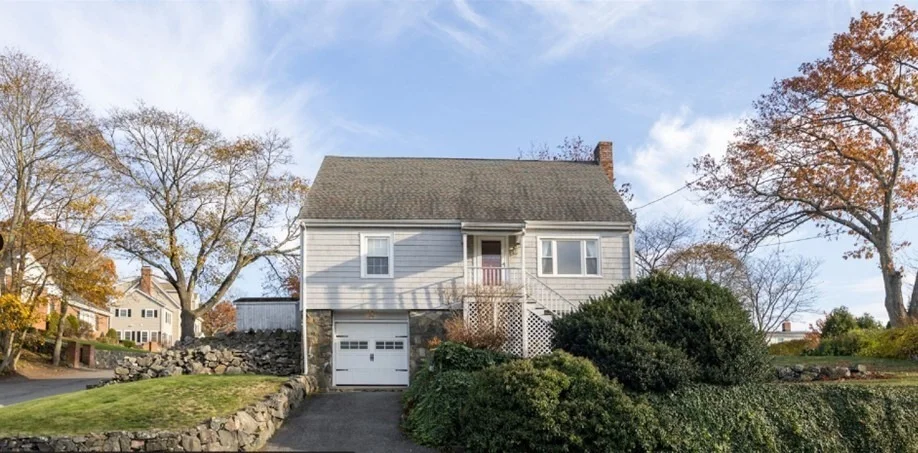 Unit for sale at 51 Barnstable St, Swampscott, MA 01907