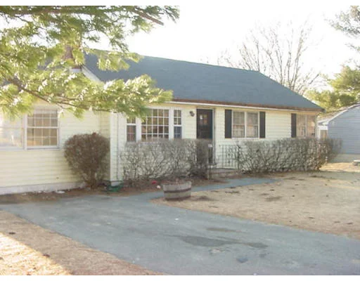 Unit for sale at 36 Ardmore Road, Framingham, MA 01702