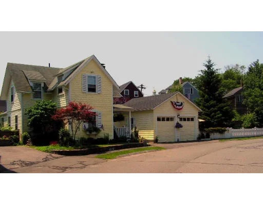 Unit for sale at 1 Doak's Lane, Marblehead, MA 01945