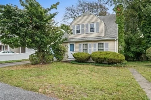 Unit for sale at 33 French Avenue, Braintree, MA 02184