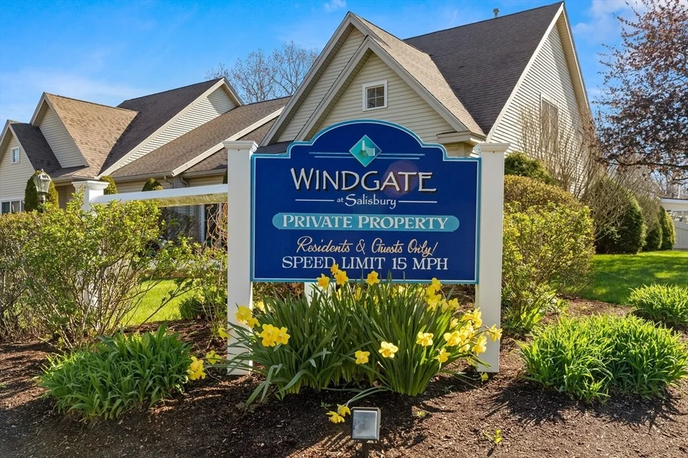 Unit for sale at 135 Beach Rd, Salisbury, MA 01952