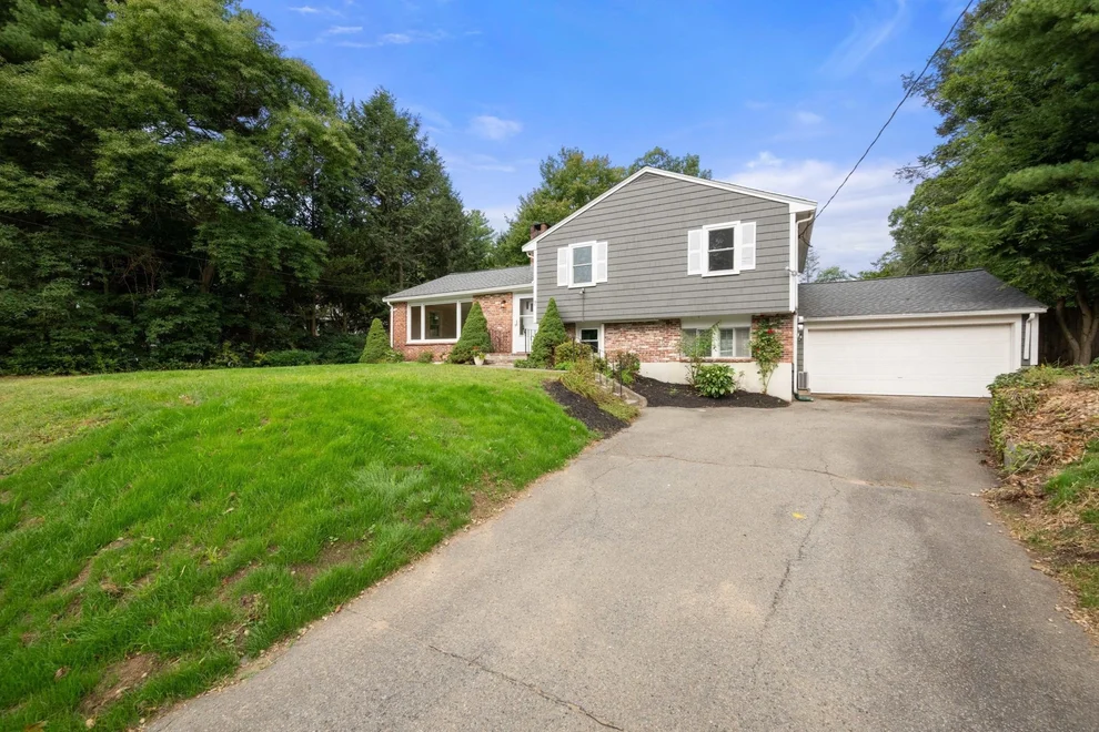 Unit for sale at 7 Gage Road, Wayland, MA 01778