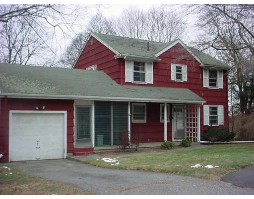 Unit for sale at 16 University Drive, Natick, MA 01760