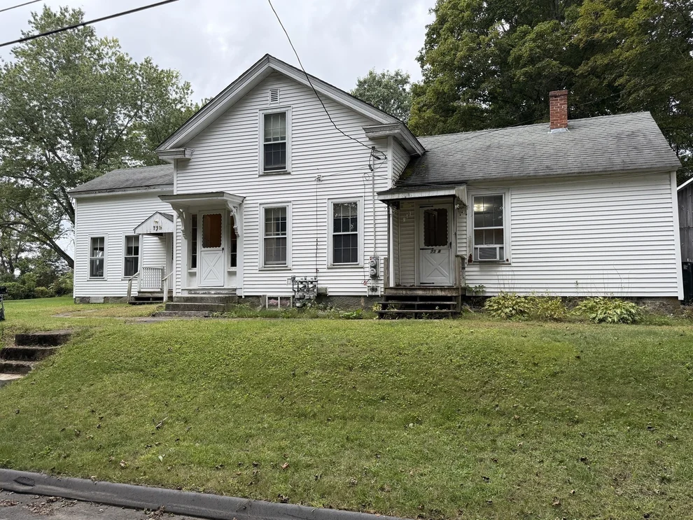 Unit for sale at 73 School St, Warren, MA 01083
