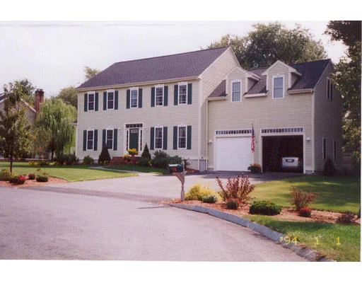 Unit for sale at 32 Stonefield Court, North Attleboro, MA 02760