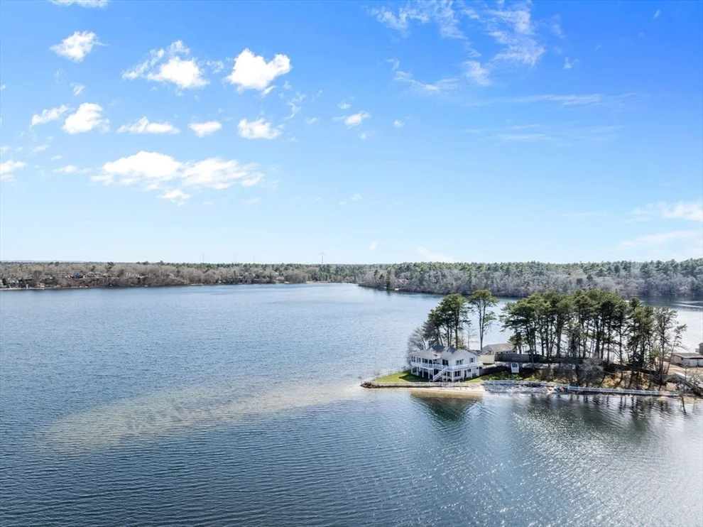 Unit for sale at 16 Mohawk Cir, Plymouth, MA 02360