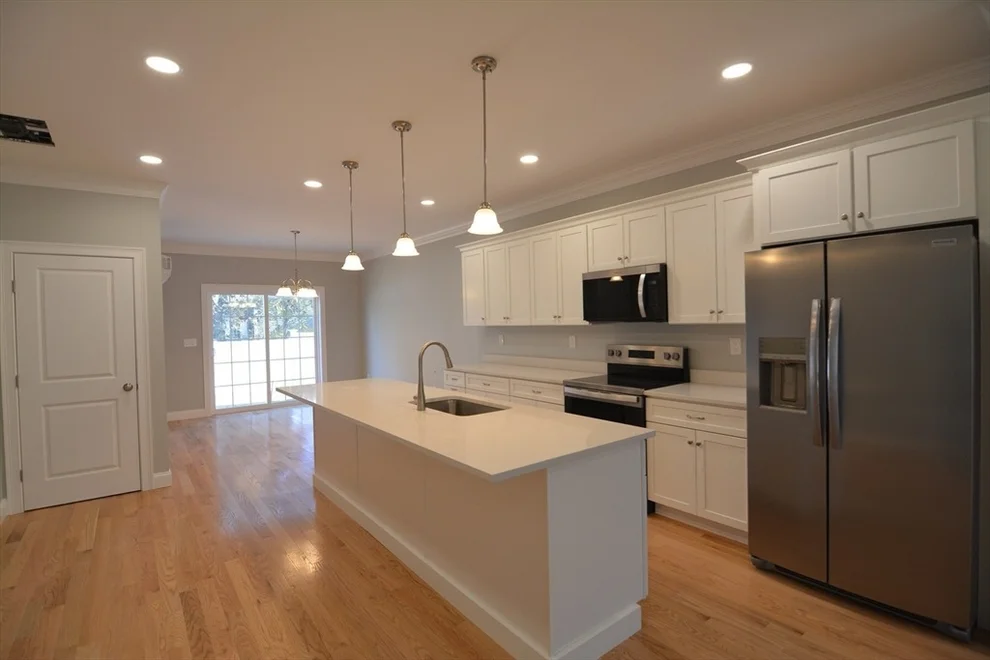 Unit for sale at 1 Depot Street Ext, Townsend, MA 01469