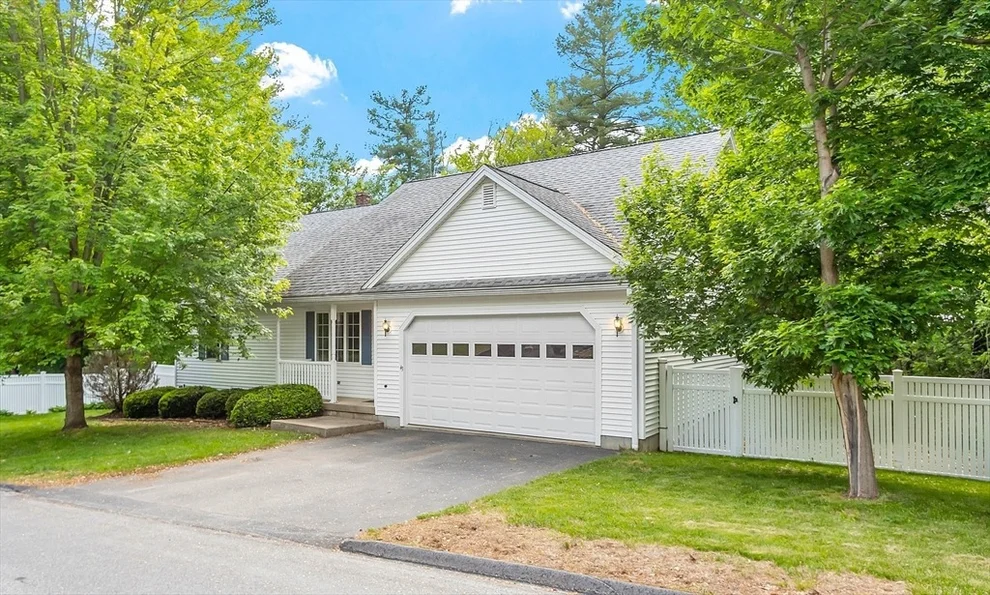Unit for sale at 43 Warwick Rd, Gardner, MA 01440