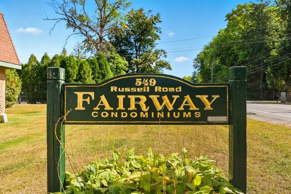 Unit for sale at 549 Russell Rd, Westfield, MA 01085