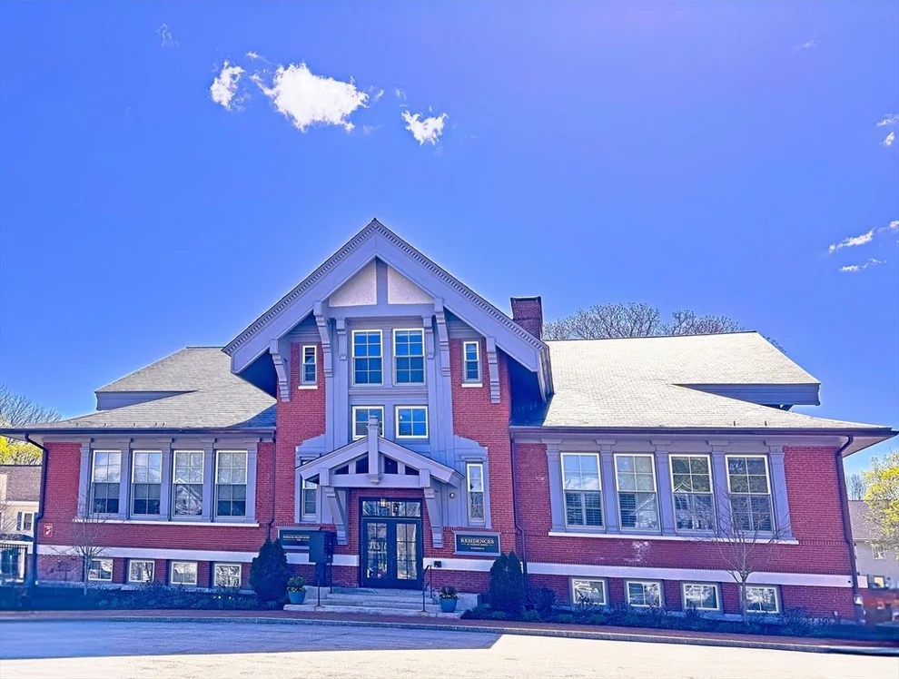 Unit for sale at 10 Congress Street, Amesbury, MA 01913