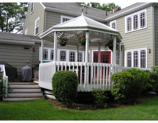 Unit for sale at 14 Plowgate Road, Brookline, MA 02467