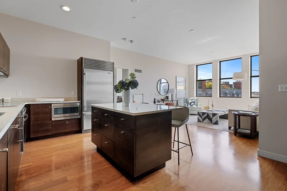 Unit for sale at 285 Columbus Ave, Boston, MA 02116