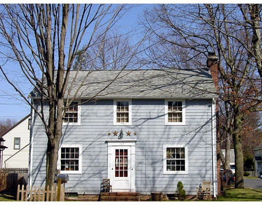 Unit for sale at 117 Manchester Ter, Springfield, MA 01108