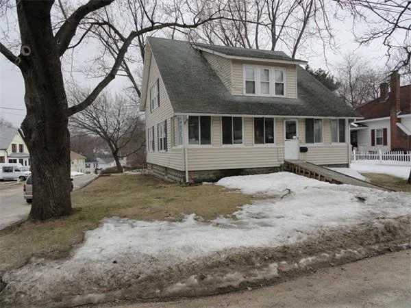 Unit for sale at 132 Wellington Street, Athol, MA 01331