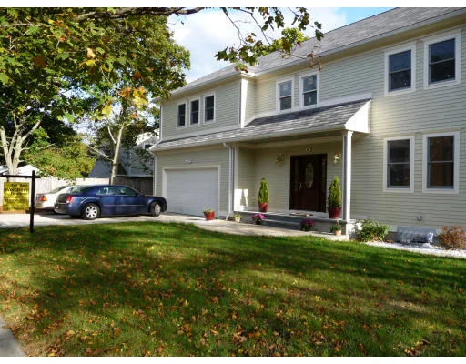 Unit for sale at 88 Wiswall Rd, Newton, MA 02459