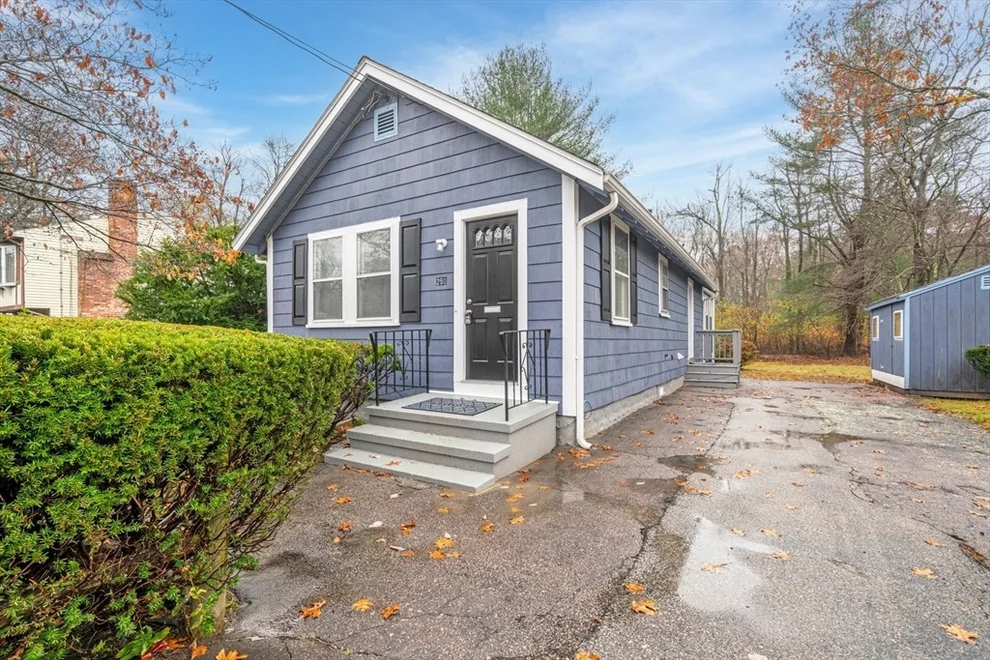 Unit for sale at 250 Thicket St, Weymouth, MA 02190