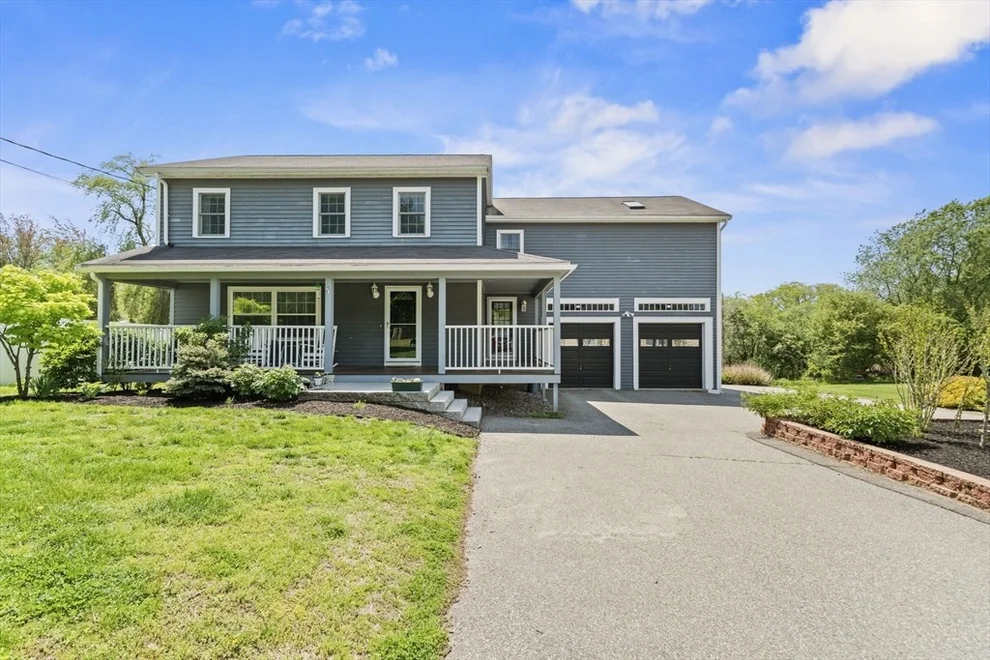 Unit for sale at 718-R Cabot St, Beverly, MA 01915