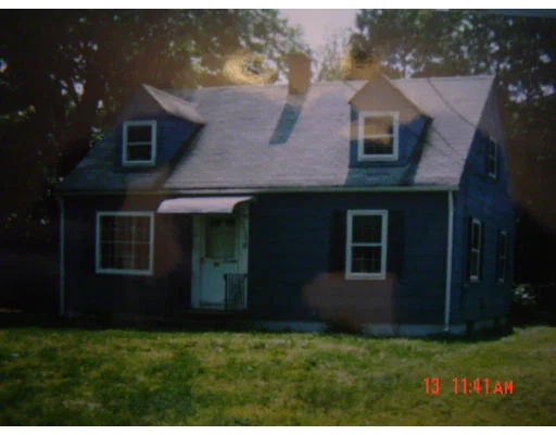 Unit for sale at 104 Leitch St, Springfield, MA 01109